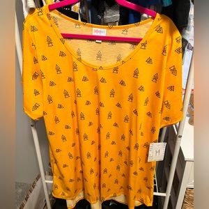 NWT! LuLaRoe Classic Tee - 3XL